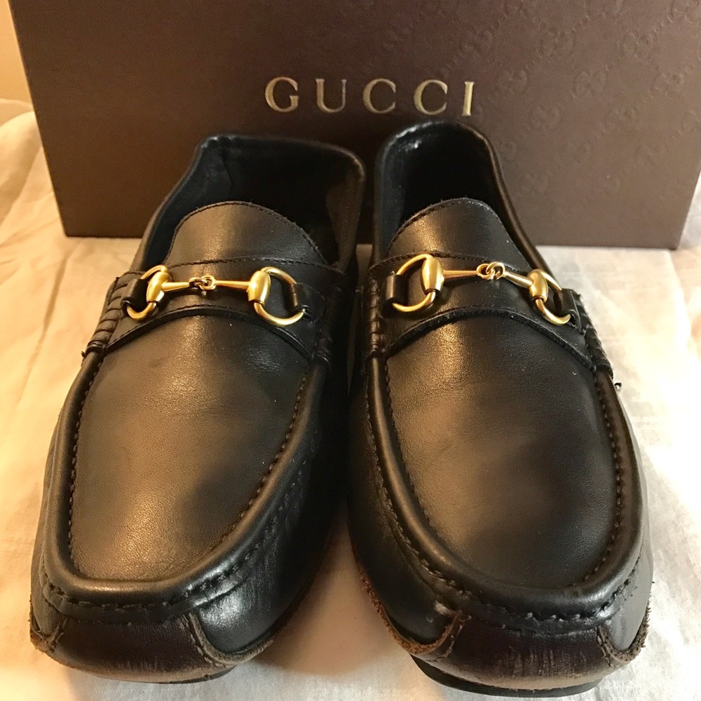 Gucci Moccasin Women 8 Black *Authentic*